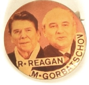 Reagan. Gorbachev Russian Pinback