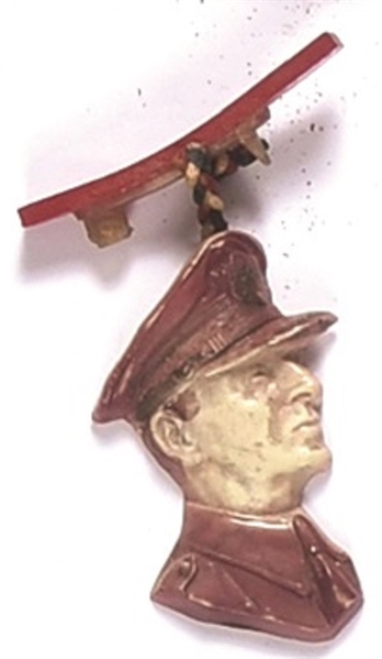 General MacArthur Pinback
