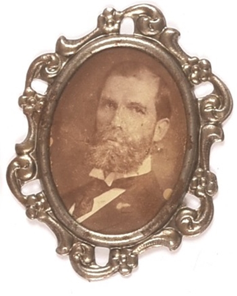 Hughes Sepia Cameo Pin
